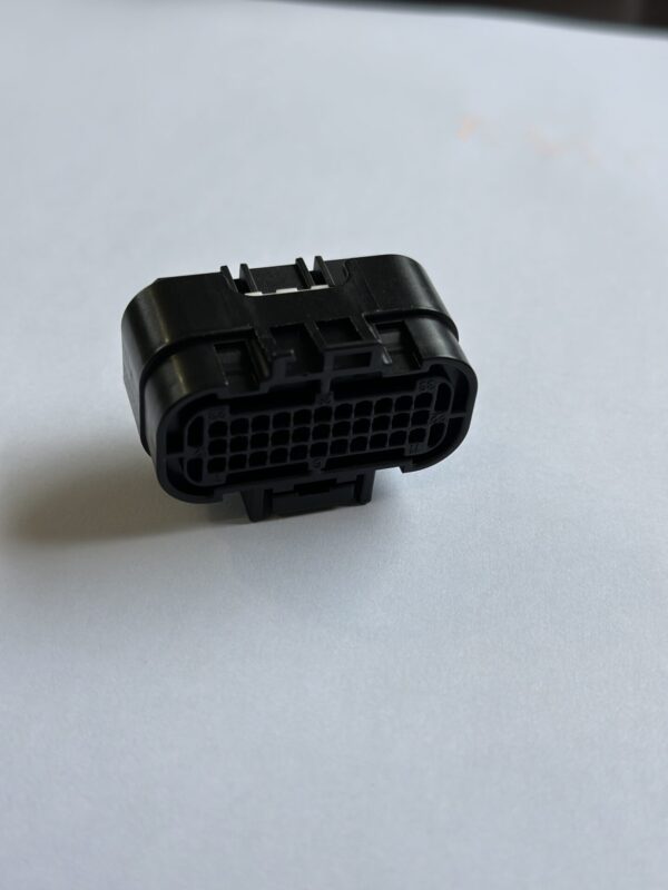Mt09 Ecu plug and 33 pin - Image 3